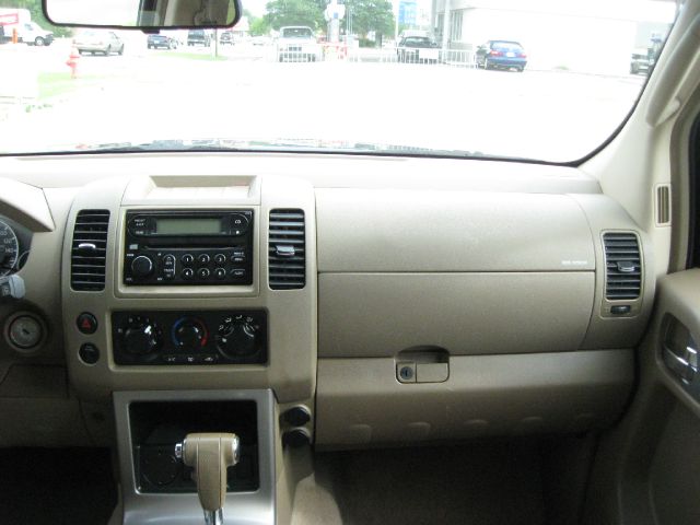 Nissan Pathfinder 2007 photo 1