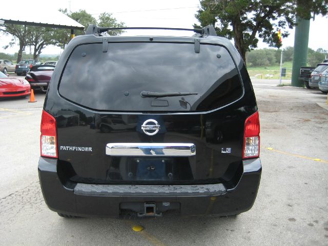 Nissan Pathfinder 2007 photo 10