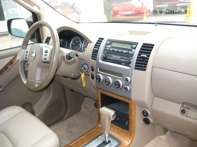 Nissan Pathfinder 2007 photo 5