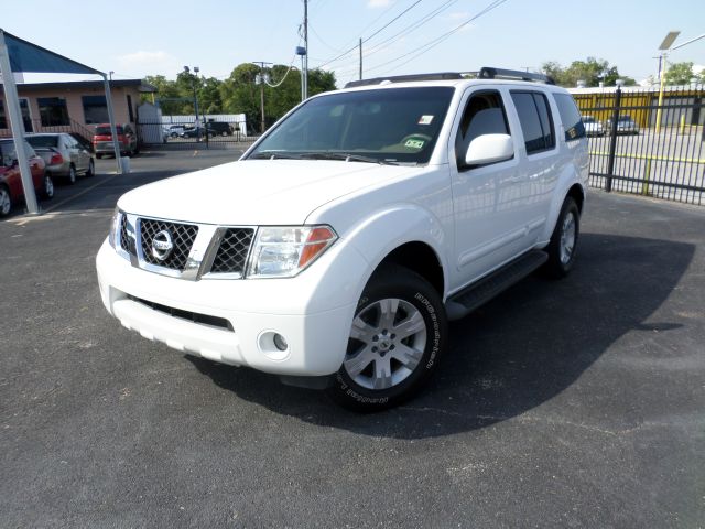 Nissan Pathfinder 2007 photo 3