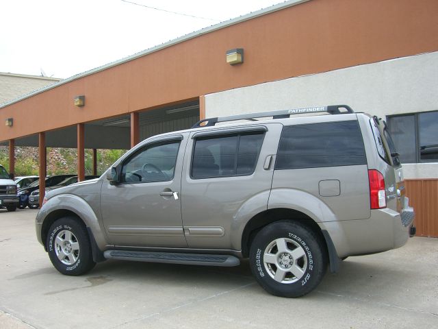 Nissan Pathfinder 2007 photo 12