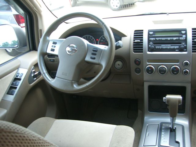 Nissan Pathfinder 2007 photo 7