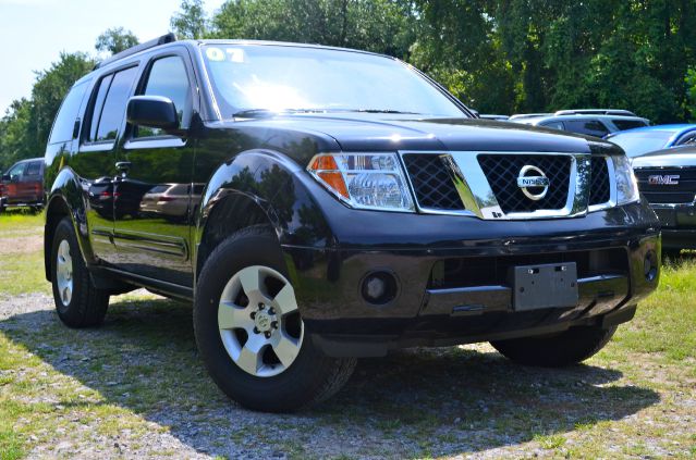 Nissan Pathfinder 2007 photo 2