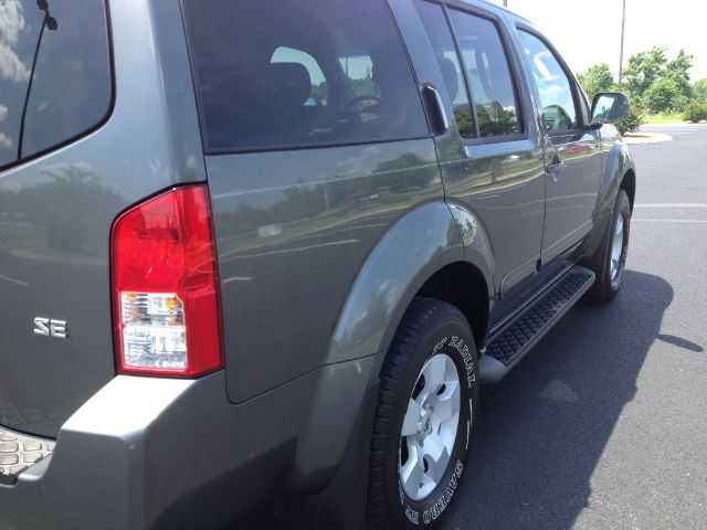 Nissan Pathfinder 2007 photo 27