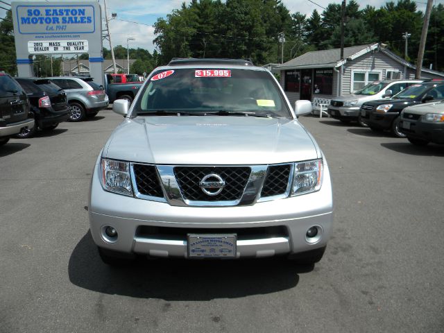 Nissan Pathfinder 2007 photo 3