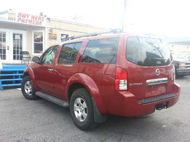 Nissan Pathfinder 2007 photo 3