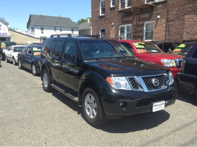 Nissan Pathfinder EX-L W/ DVD System SUV