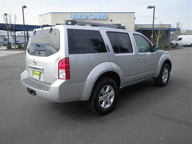 Nissan Pathfinder 2008 photo 3