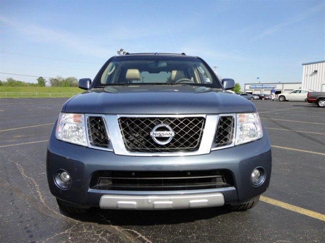 Nissan Pathfinder 2008 photo 4