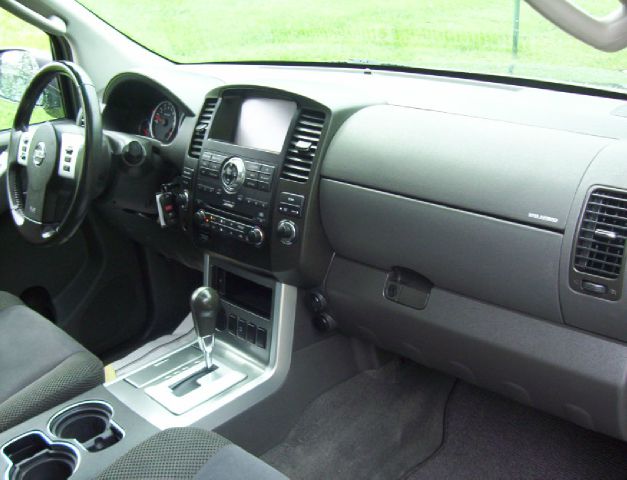 Nissan Pathfinder 2008 photo 25