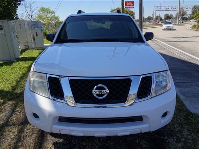 Nissan Pathfinder 2008 photo 2