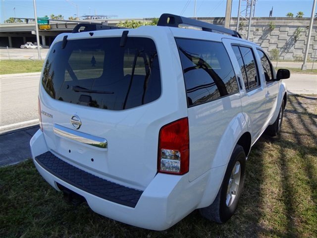 Nissan Pathfinder 2008 photo 5