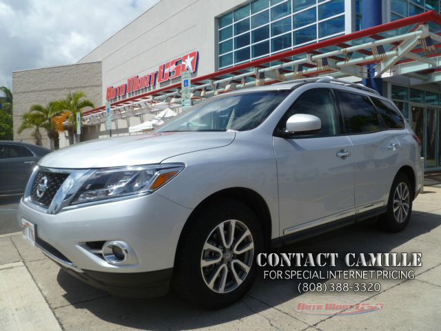 Nissan Pathfinder 2013 photo 3