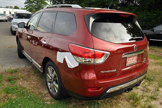 Nissan Pathfinder 2013 photo 25