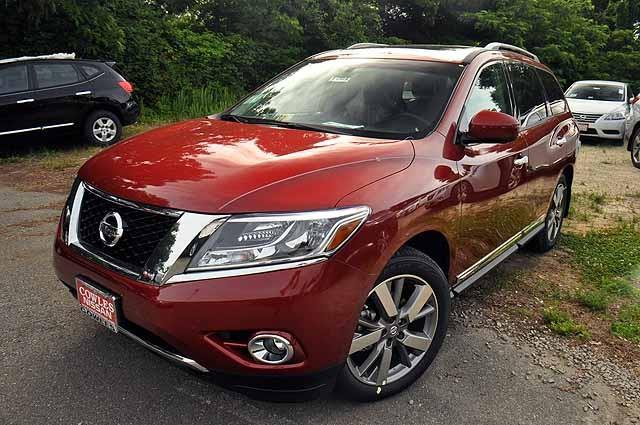 Nissan Pathfinder 2013 photo 9