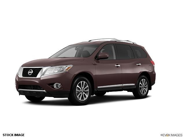 Nissan Pathfinder 2013 photo 1