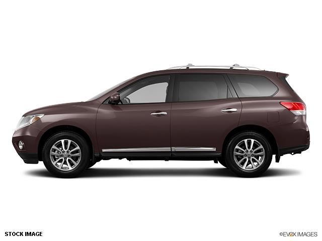 Nissan Pathfinder 2013 photo 4