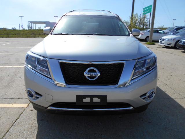 Nissan Pathfinder 2013 photo 16