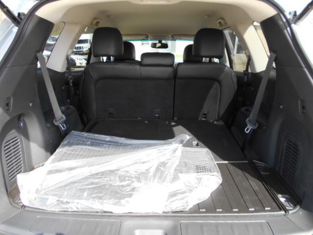 Nissan Pathfinder 2013 photo 17