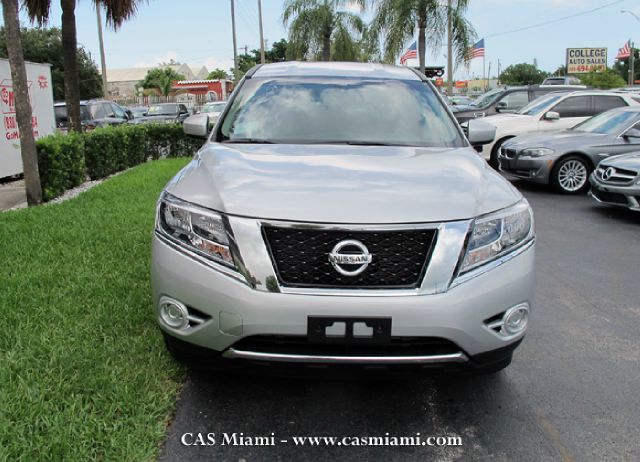 Nissan Pathfinder 2013 photo 3