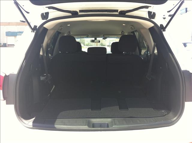 Nissan Pathfinder 2013 photo 1