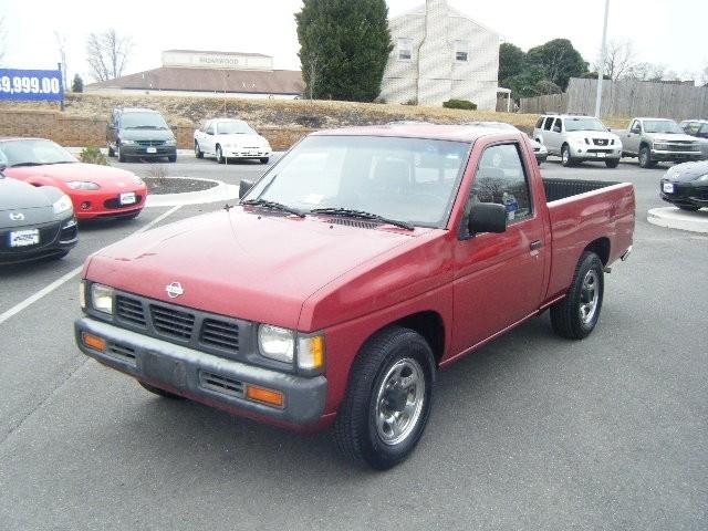 Nissan Pickup 1993 photo 4