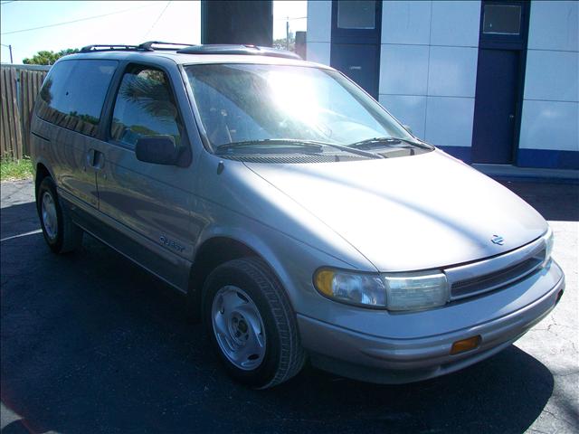 Nissan Quest 1995 photo 4