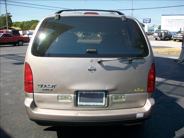 Nissan Quest 4WD Crew Cab 130 LTZ MiniVan