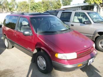 Nissan Quest 1995 photo 3