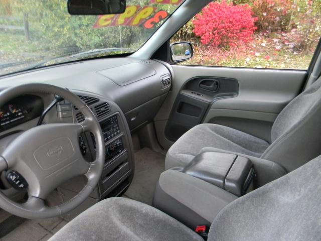 Nissan Quest 1999 photo 3