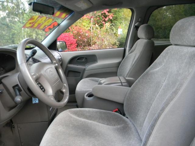 Nissan Quest 1999 photo 4