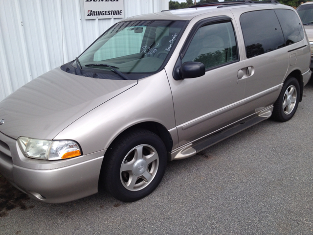 Nissan Quest 2001 photo 1