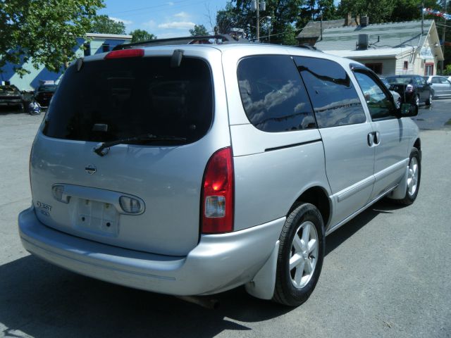 Nissan Quest 2001 photo 4