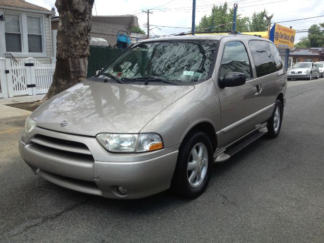 Nissan Quest 2001 photo 3