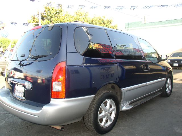 Nissan Quest 2001 photo 11