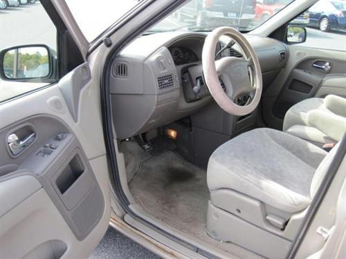 Nissan Quest 2002 photo 1