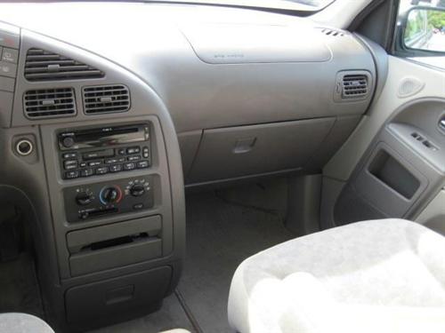 Nissan Quest 2002 photo 5