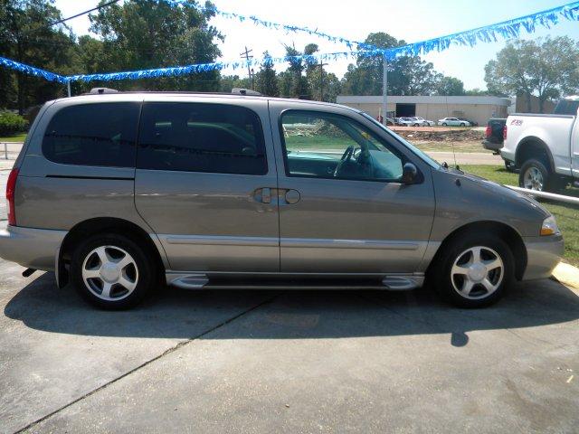 Nissan Quest 2002 photo 1