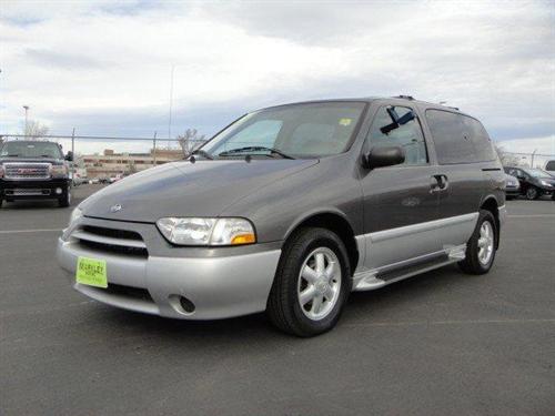 Nissan Quest 2002 photo 1