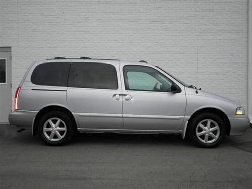 Nissan Quest 2002 photo 1