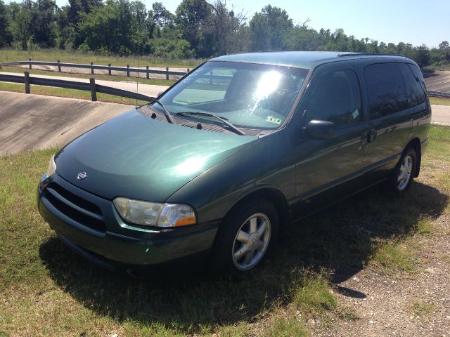 Nissan Quest 2002 photo 6