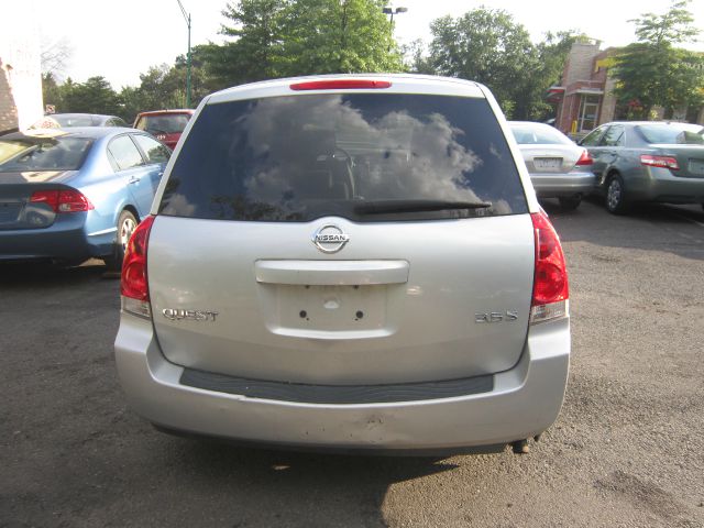 Nissan Quest Supercab 139 XLT 4WD MiniVan