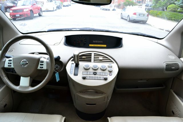 Nissan Quest 2004 photo 9