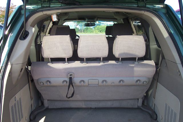 Nissan Quest 2004 photo 3