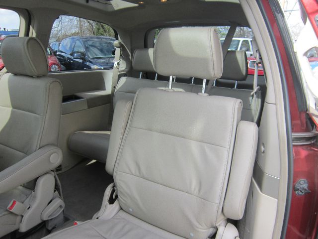 Nissan Quest 2004 photo 12