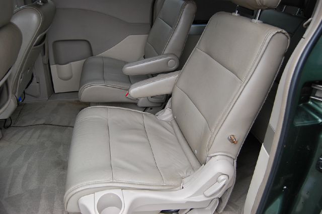 Nissan Quest 2004 photo 4