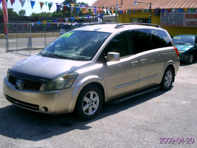 Nissan Quest 2004 photo 2