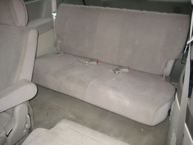 Nissan Quest 2004 photo 1