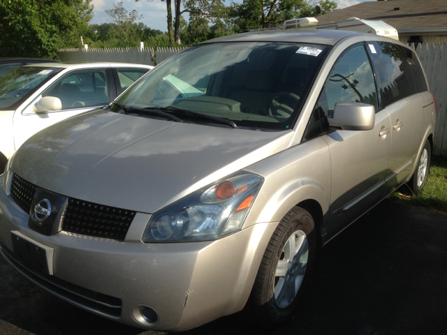 Nissan Quest 2004 photo 2