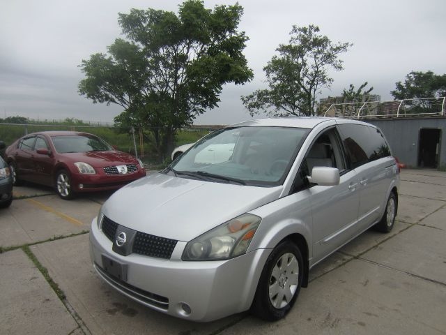 Nissan Quest 2004 photo 1